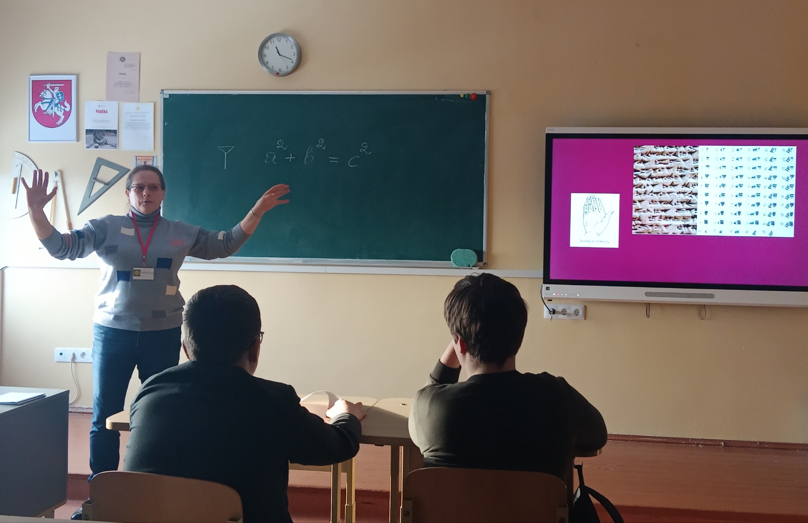 Projektas „Pamoka su universiteto dėstytoju“